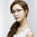 Lee Da Hae Berpose untuk G.Borgonov Katalog Fashion