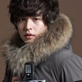 Lee Jang Woo Berpose untuk HUM Fashion