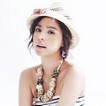 Min Hyo Rin Berpose untuk Majalah CeCi Campus