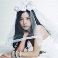 Min Hyo Rin Berpose untuk Promo 'Jenny House' Katalog Fashion