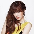 Tiffany Berpose untuk Majalah 1st Look