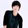 Photosoot Kim Kibum Saat Wawancara Dengan Herald News Media