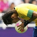 Neymar dari Brazil saat Melawan Honduras di Olimpiade 2012
