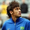 Neymar saat Pemanasan Sebelum Bertanding di Olimpiade 2012