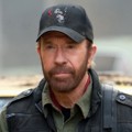 Chuck Norris Sebagai Booker