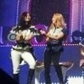 Girls' Generation Tampilkan 'Gangnam Style' di Look Concert 2012