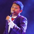 Gading Marten Saat Menjadi Host Inbox Awards SCTV 2012