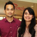 Teuku Wisnu dan Shireen Sungkar Saat Ditemui di Senayan City