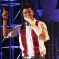 Penampilan Tim Hwang di Konser 'Saranghapnida'