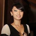 Zaskia Saat Ditemui di D'Consulate