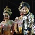 Duet Ayu Ting Ting dan Wali Meriahkan Hut Global TV Ke-10