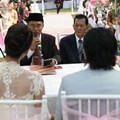 Suasana Pernikahan Vino Bastian dan Marsha Timothy