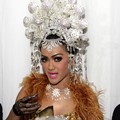 Julia Perez Menang di Kategori Sexiest Female Celebrity 2012