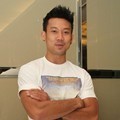 Denny Sumargo Ditemui Usai Syukuran Film '5 cm.'