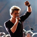 Penampilan Hunter Hayes di Panggung CMA Awards 2012