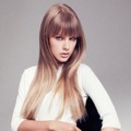 Taylor Swift di Majalah Harper's Bazaar Edisi Desember 2012