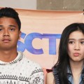 Derby Romero dan Febby Blink Saat Jumpa Pers SCTV Awards 2012