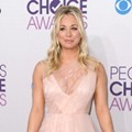 Kaley Cuoco di Ajang People's Choice Awards 2013