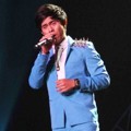 Penampilan Cakra Khan di Konser HUT Indosiar ke-18