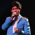 Penampilan Cakra Khan di Konser HUT Indosiar ke-18