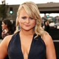 Miranda Lambert di Red Carpet Grammy Awards 2013