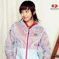 Victoria f(x) di Iklan Produk Center Pole
