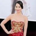 Olivia Munn di Red Carpet Oscar 2013