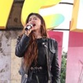 Dewi Persik Tampil di Acara Musik 'Keren' TVRI