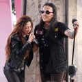 Duet Dewi Persik dan Roy Jeconiah Tampil di Acara Musik 'Keren' TVRI