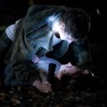 Max Irons dan Saoirse Ronan di Film 'The Host'