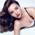 Miranda Kerr di Majalah Vogue Australia Edisi April 2013
