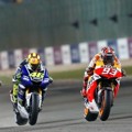 Pertarungan Sengit antara Valentino Rossi dan Marc Marquez