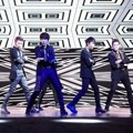 Super Junior Bawakan Lagu 'Mr. Simple'