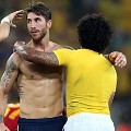 Sergio Ramos Memberi Selamat Pemain Brazil, Marcelo