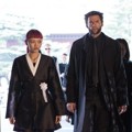 Rila Fukushima dan Hugh Jackman di Film 'The Wolverine'