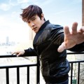 Lee Byung Hun di Majalah Men's Health Edisi Agustus 2013