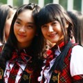 Lidya dan Via JKT48 Saat Perayaan HUT RI ke-68