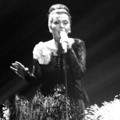 Novita Dewi Bawakan Lagu 'Sampai Habis Air Mataku'