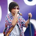 Tegar Saat Tampil di Acara Musik 'Inbox'