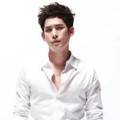 Park Ki Woong di Majalah Allure Edisi September 2013