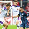 Franck Ribery Dikepung oleh Pemain CSKA Moscow