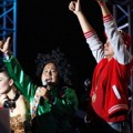 Aksi Para Host di Inbox Awards 2013