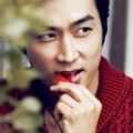 Song Seung Heon di Majalah High Cut Edisi Oktober 2013