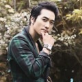 Song Seung Heon di Majalah High Cut Edisi Oktober 2013