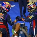 Mark Webber Berikan Selamat pada Rekan Setimnya Sebastian Vettel
