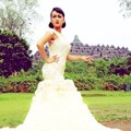 Julia Perez Kagumi Keindahan Candi Borobudur