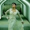 Julia Perez  Berfoto di Taman Sari Yogyakarta