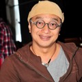 Dik Doank Saat Jumpa Pers Film 'Paddle Pop Dinoterra'