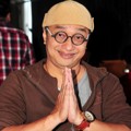 Dik Doank Saat Jumpa Pers Film 'Paddle Pop Dinoterra'