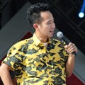 Denny Cagur Saat Menjadi Host Konser 'Salut Indonesia'
